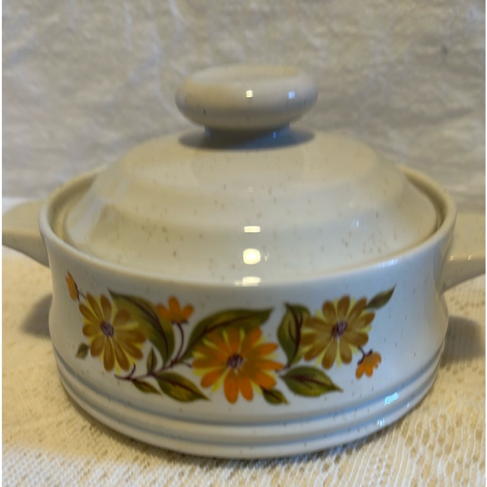 Capri Bake Serv n Store Stoneware Sunflower Speckled Cream 5  x 1.5  Inner